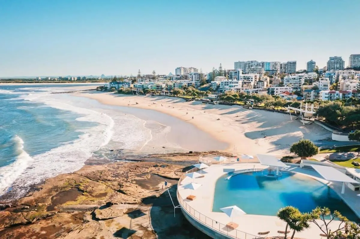 Kings Beach Coast And Glasshouse Views - A Caloundra