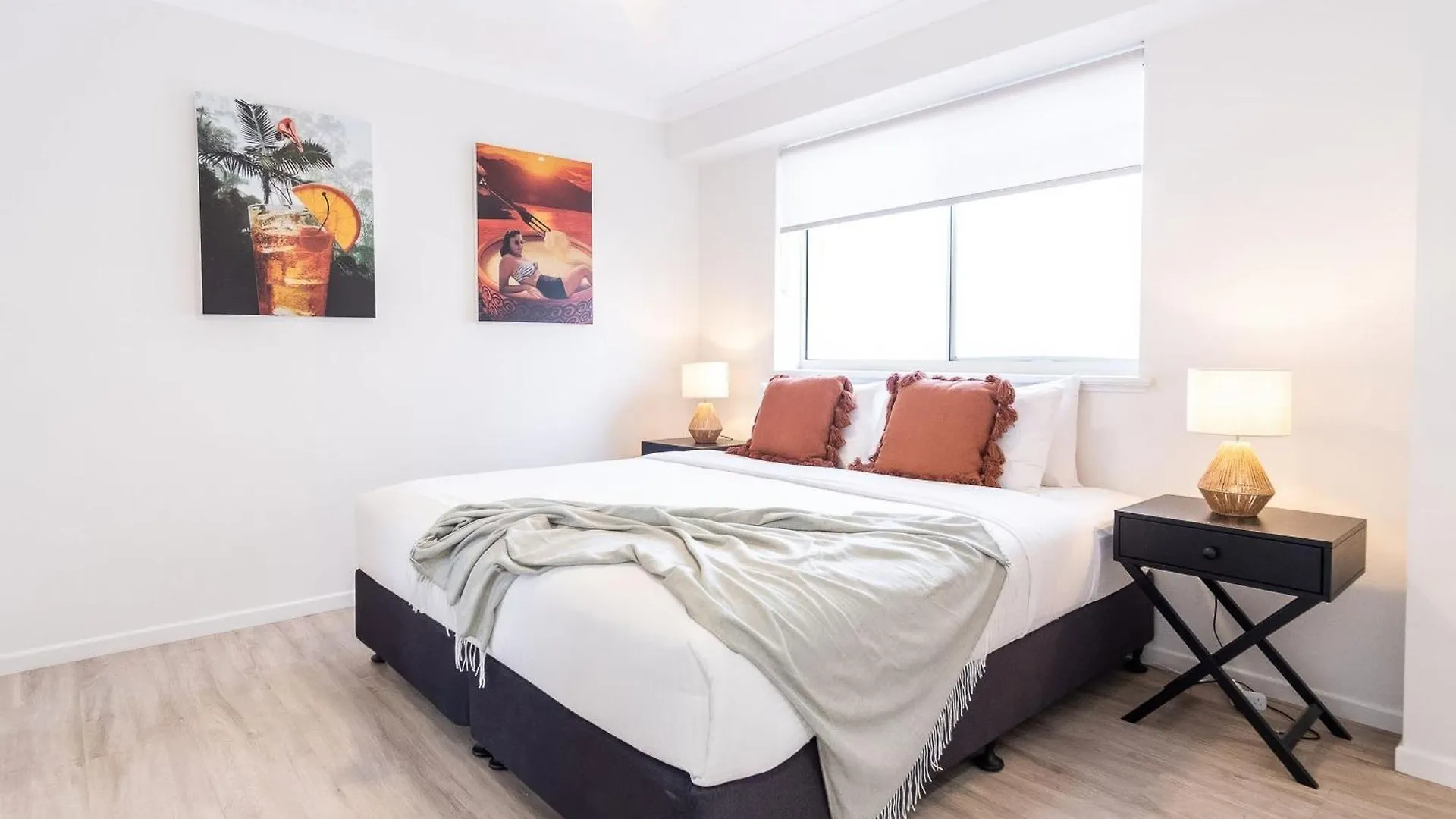 Kings Beach Coast And Glasshouse Views - A Caloundra Apartment